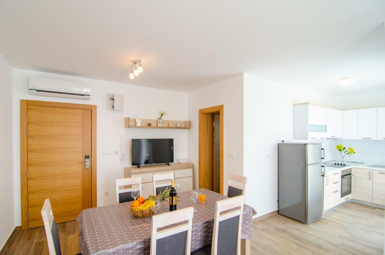 Apartament Sara