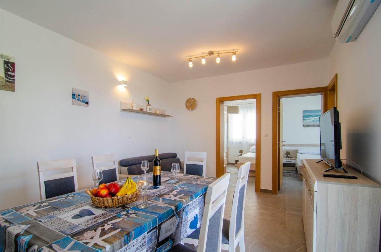 Apartament Sara