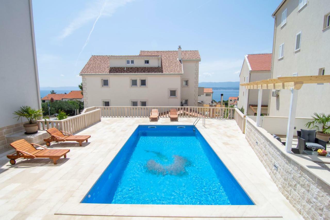 Sara Apartament Bol