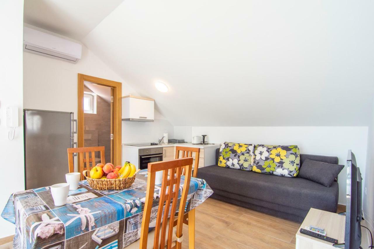 Sara Apartament